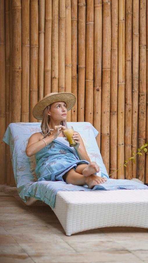 Villa Menorca Gili Trawangan Esterno foto