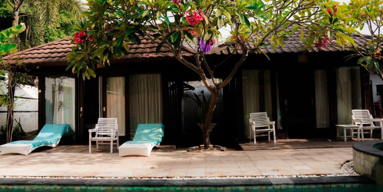 Villa Menorca Gili Trawangan Esterno foto